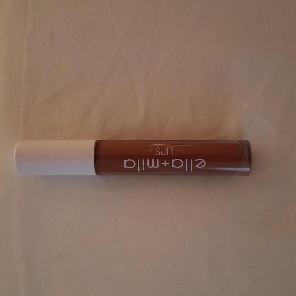 Ella + Milla Liquid Lip - Vibes - NIB